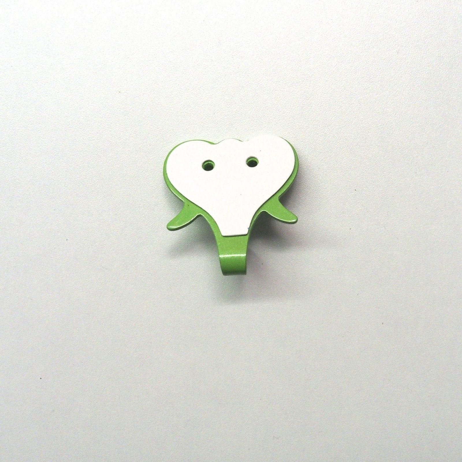 Patere autocollante elephant vert 2 dans le site N°1 de patère et porte-manteaux de france