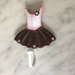 Porte manteau tutu de danse chambre fille, 1001 Patères