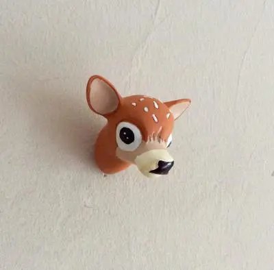 Patere faon bambi resine à fixer au mur collection ZOO de CapVenture, chez 1001 Patères