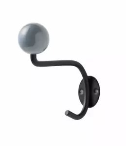 Porte-manteau-design-noir-boule-grise-SUPERLIVING