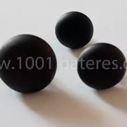 Porte manteau design 3 galets noirs SUPERLIVING chez 1001 Patères