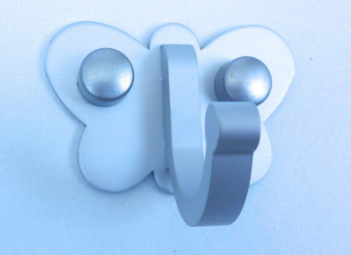 Image 1001 Patère patere color design aluminium papillon dans le site N°1 de patère et porte-manteaux de france
