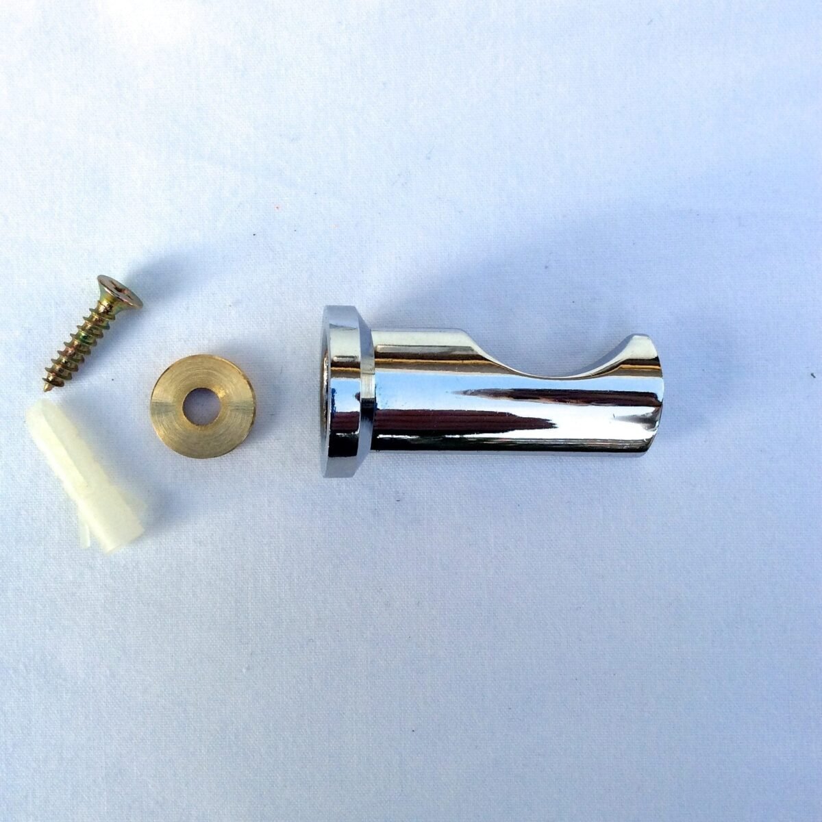 Image 1001 Patère patère design acier salle de bain kit dans le site N°1 de patère et porte-manteaux de france