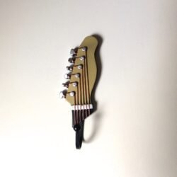 Image 1001 Patère patere manche de guitare beige dans le site N°1 de patère et porte-manteaux de france