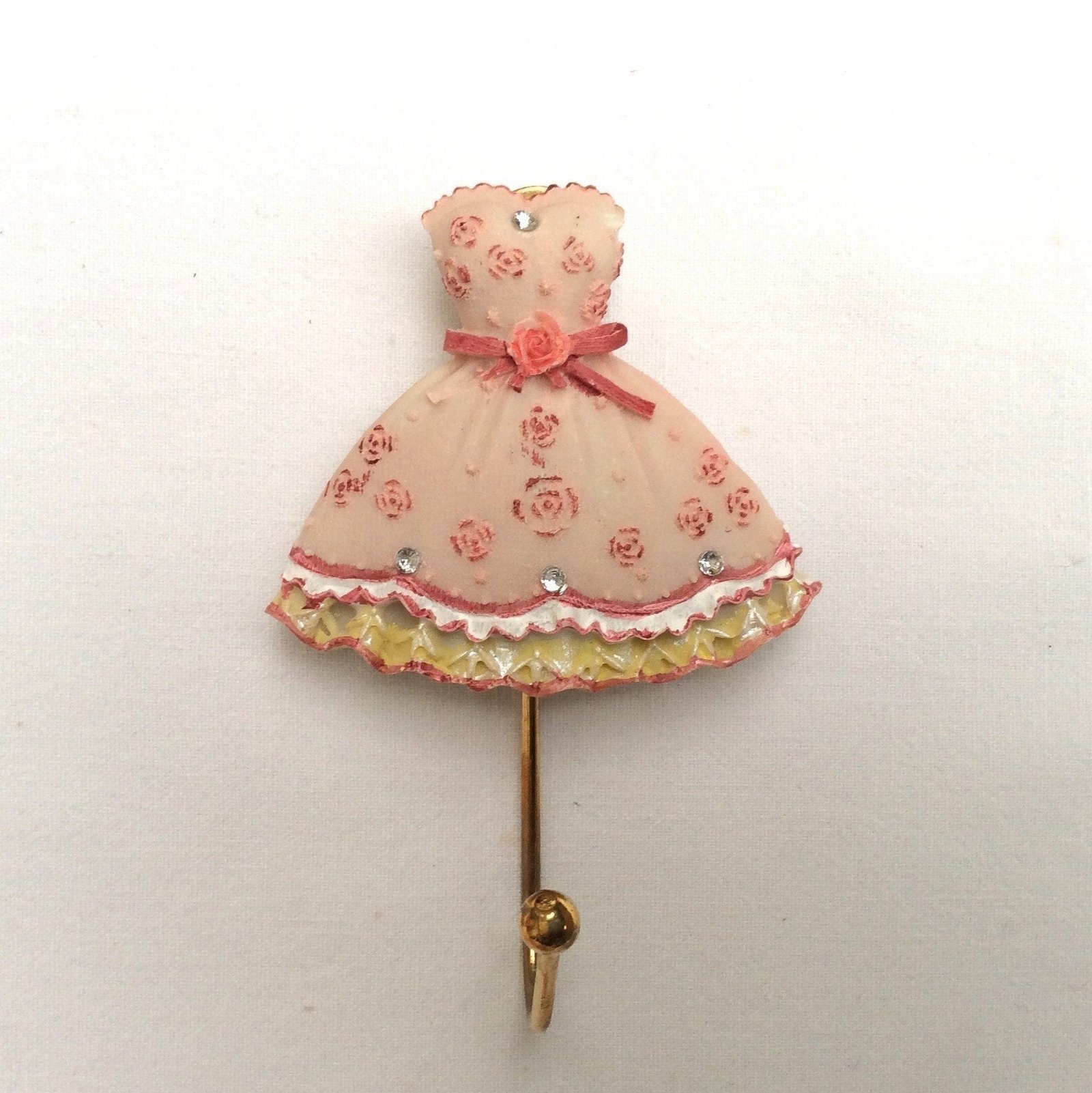 Image 1001 Patère patere resine robe dans le site N°1 de patère et porte-manteaux de france