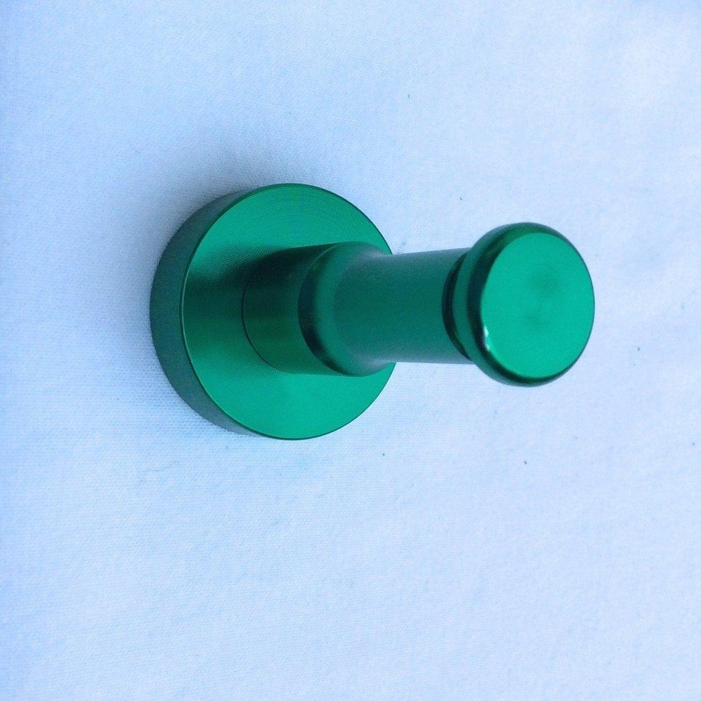 Image 1001 Patère patere tige color design aluminium vert dans le site N°1 de patère et porte-manteaux de france