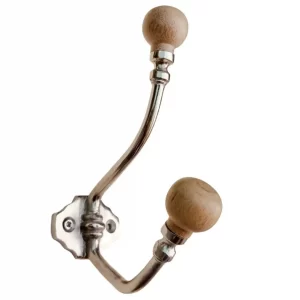 Porte-manteau-traditionnel-bois-et-metal